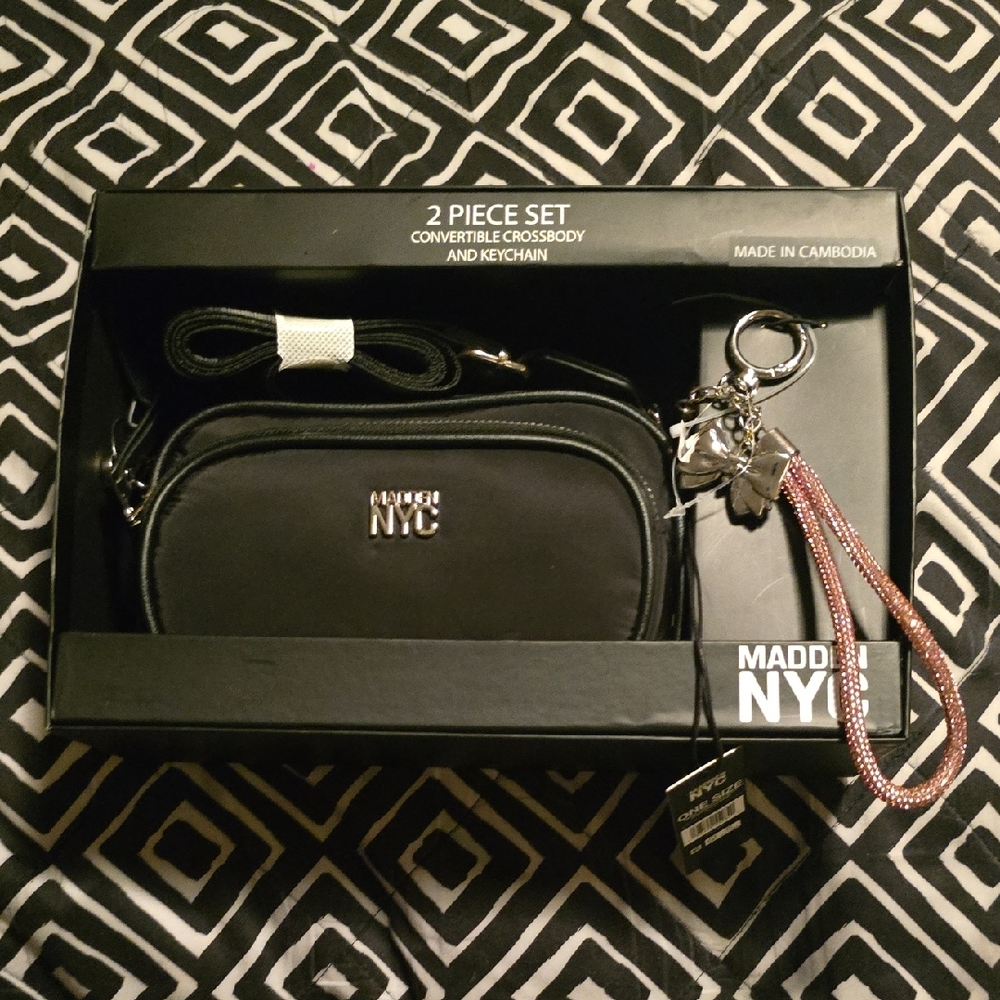 Madden NYC Black Convertible Crossbody Bag with Keychain